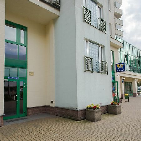Shortstaypoland Wolnosc Варшава Экстерьер фото
